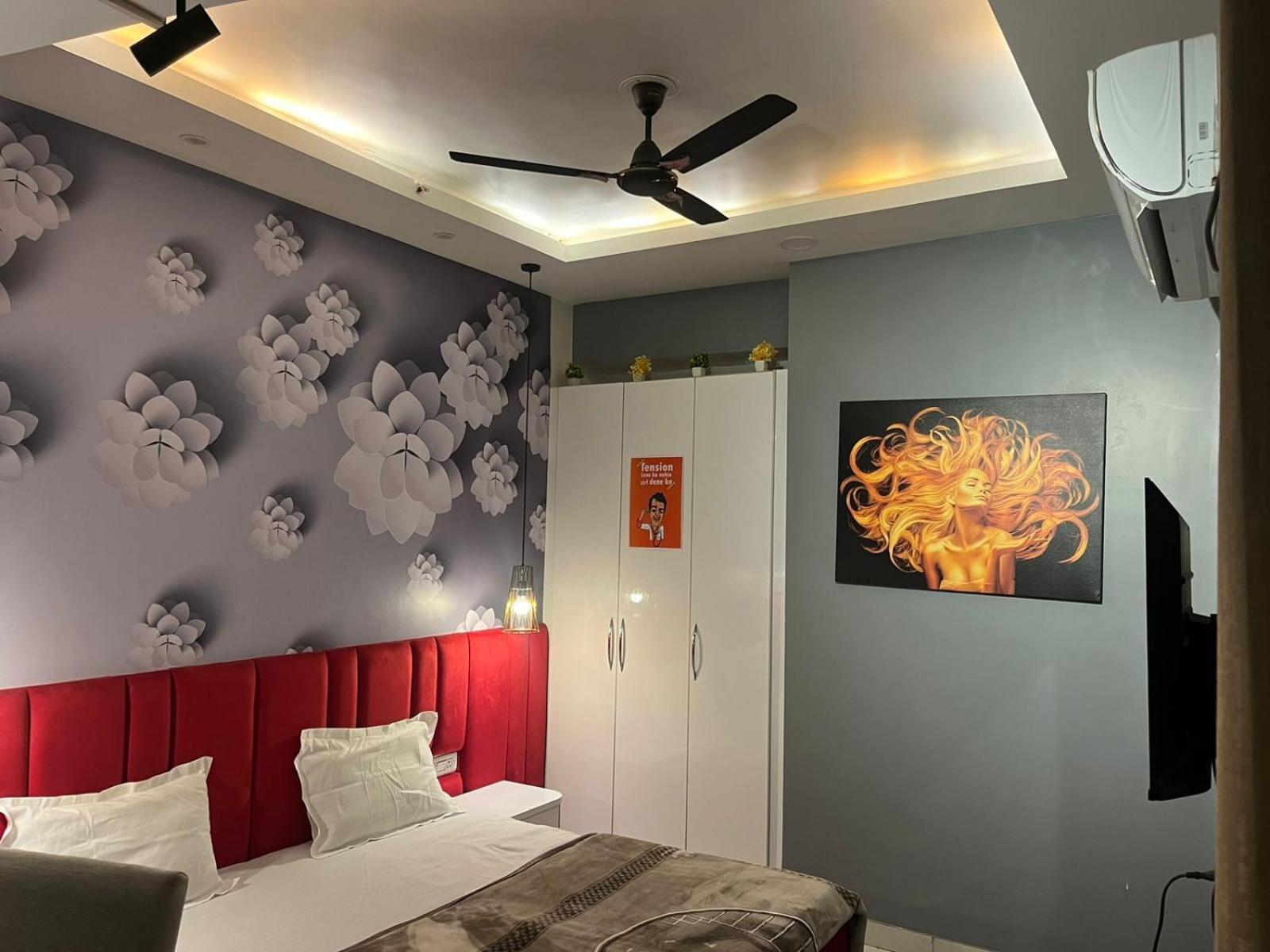 Matrix Studios Noida Buitenkant foto